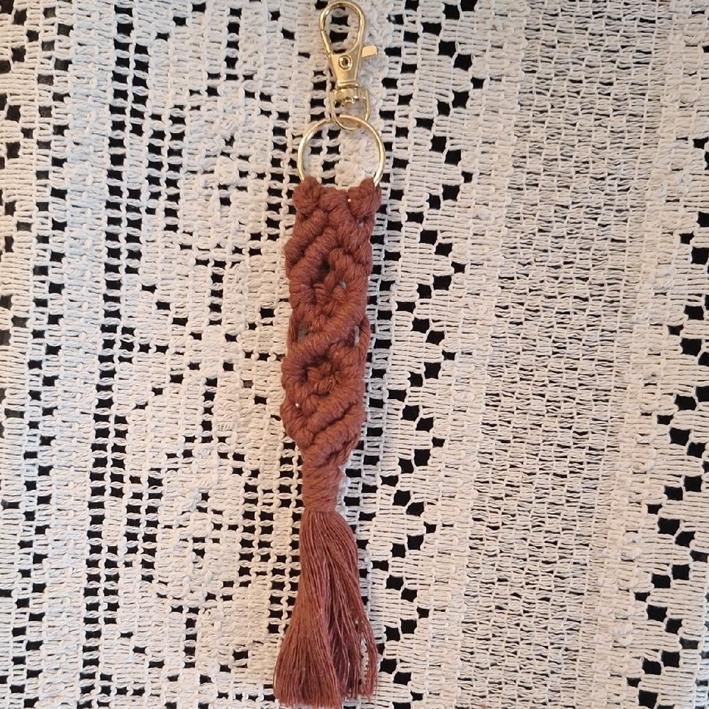 Handcrafted Macramé Keychain Set - Neutral Tones - Picture 8 of 12